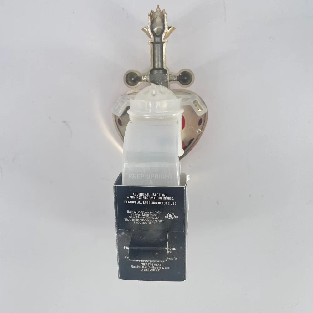 New Bath & Body Works Villains Queen of Hearts Sword Wallflower Light Up Plug In